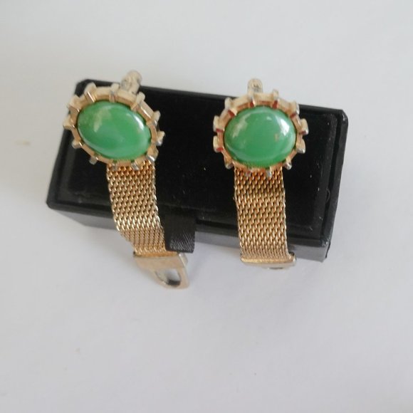 Vintage Green  Cuff Links Gold Tone Mesh Wrap Around - Picture 1 of 2